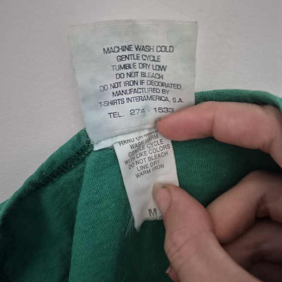 MENS VINTAGE Carnival Cruises Green Tank Top Size Medium 100% Cotton - Picture 5 of 6